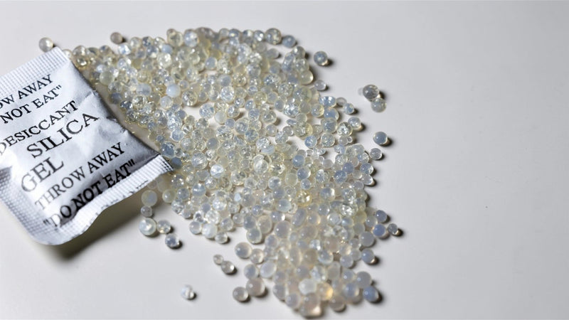Hva er silica gel? Bruk, fordeler og hvordan det fungerer
